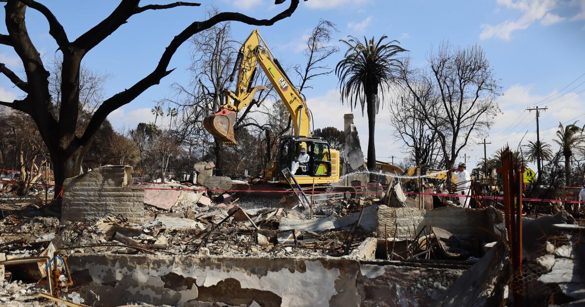 Rebuilding after the Eaton Fire in Altadena is not only an emotional process—it’s also a major financial decision. One of the first questions homeowners ask is: 1 https://ca-times.brightspotcdn.com/dims4/default/cccc22b/2147483647/strip/true/crop/6000x3150%2B0%2B425/resize/1200x630%21/quality/75/?url=https%3A%2F%2Fcalifornia-times-brightspot.s3.amazonaws.com%2Ff2%2F08%2Fd79f7807420f88da5596a4b82d46%2F1494493-me-debris-removal-altadena-ajs-01.jpg