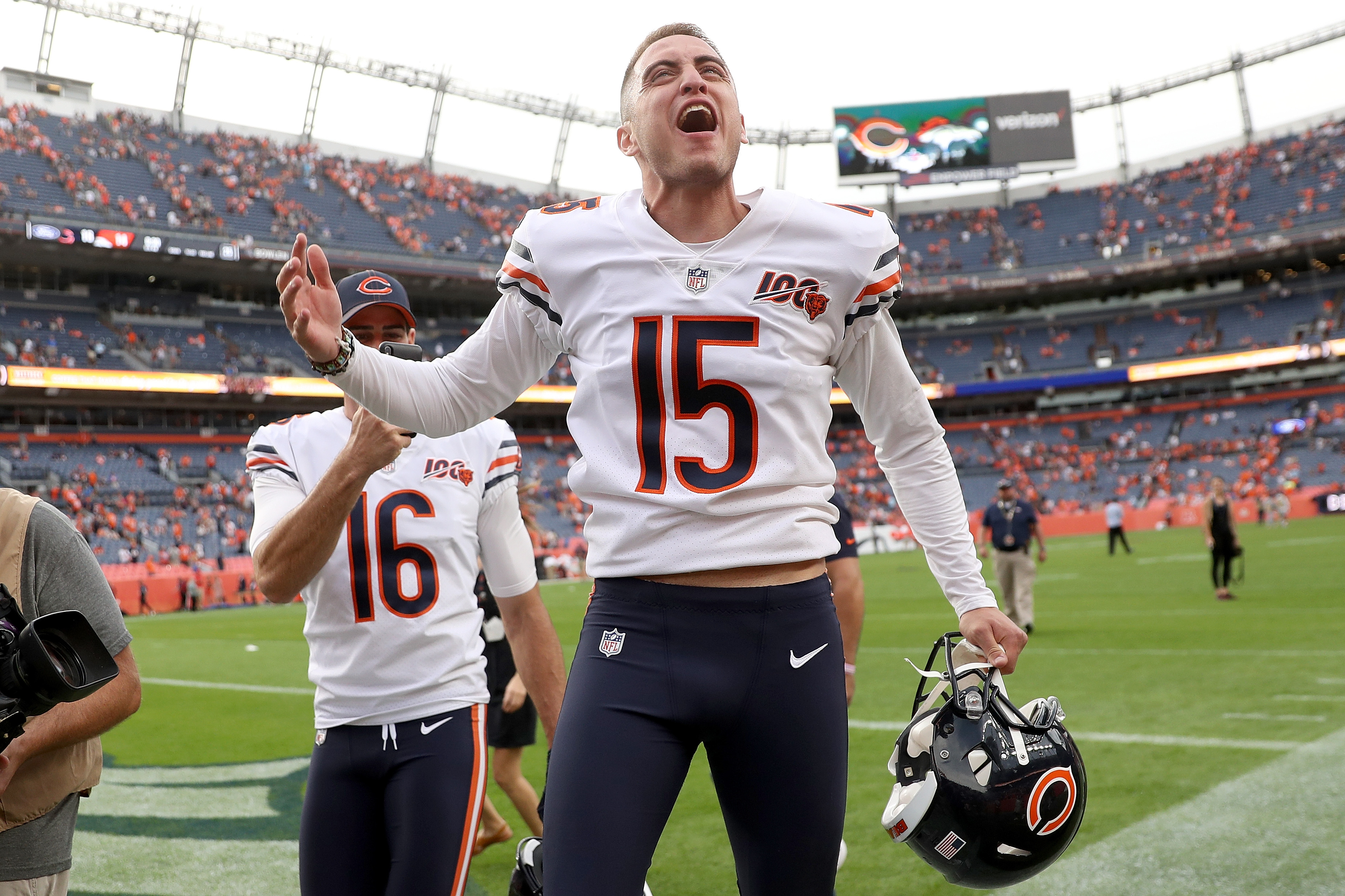NFL Week 2 roundup: Bears beat Broncos in wild finish