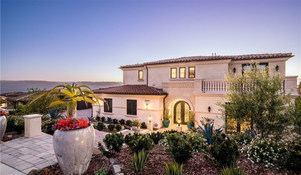 Hockey veteran Brad Stuart lists custom coastal villa overlooking a Trump golf course