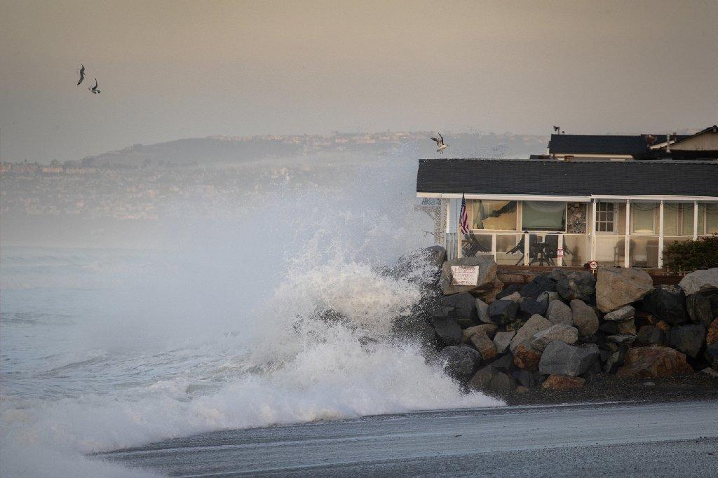 La destrucción por el aumento del nivel del mar en California podría superar 
los daños de los peores incendios y sismos

