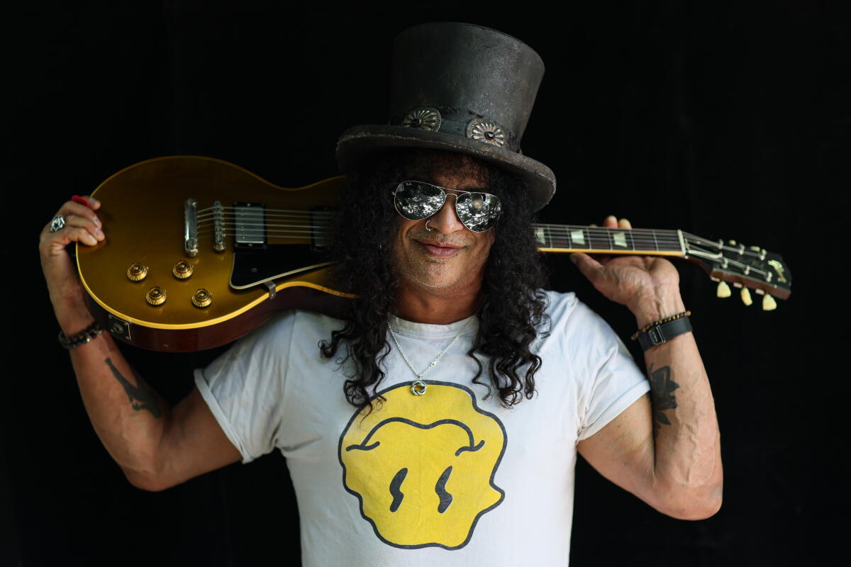 Slash Studio Slash only likes a few modern guitar players. He explains why - Los ...