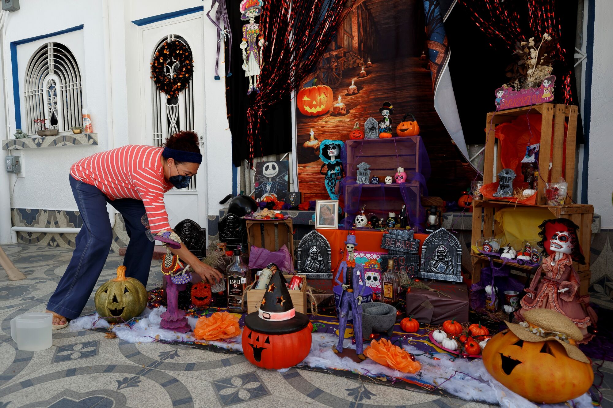 Día de Muertos, tradición mexicana que celebra la muerte con varios  elementos - Los Angeles Times