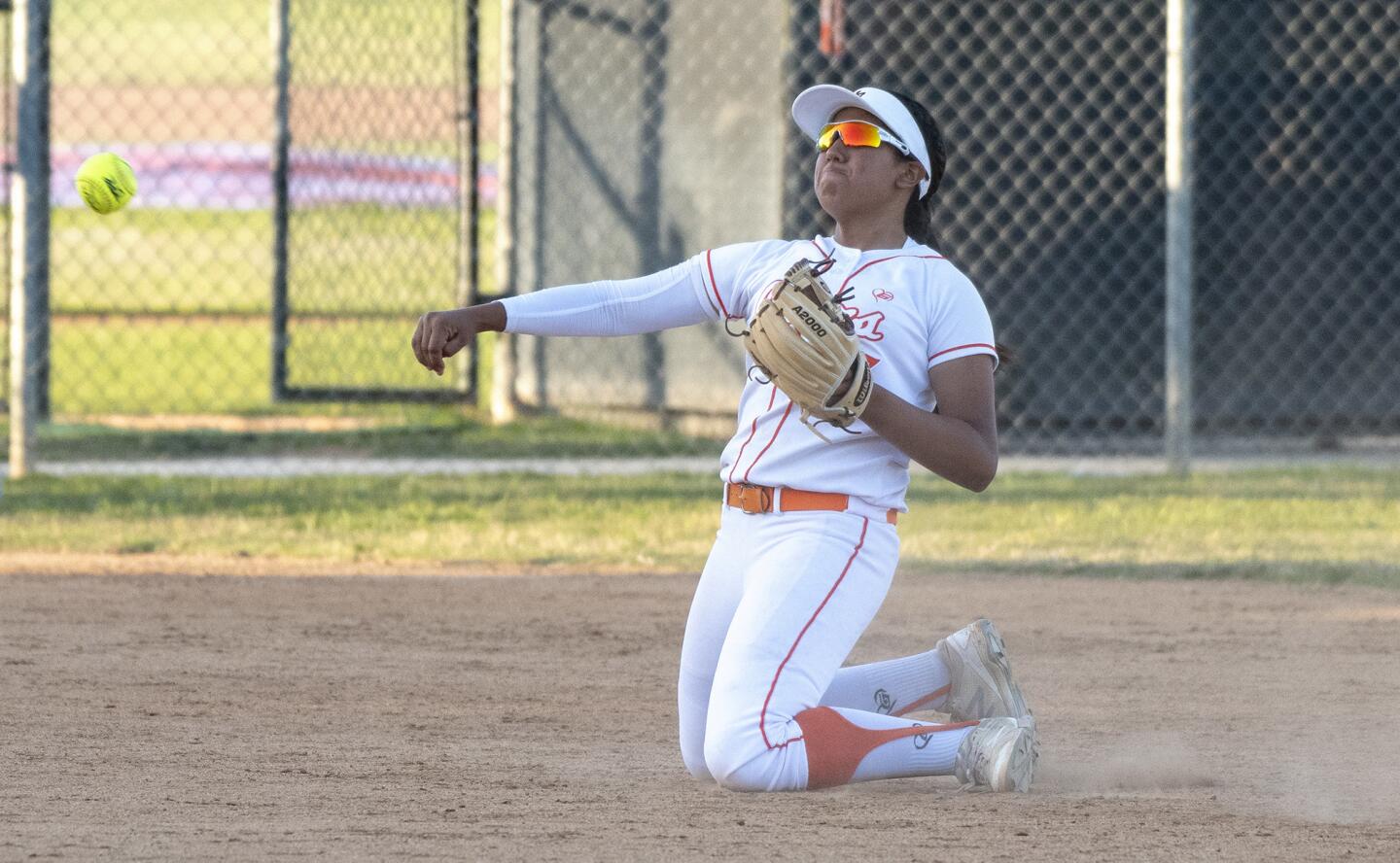 Photo Gallery: Huntington Beach vs. Esperanza in softball