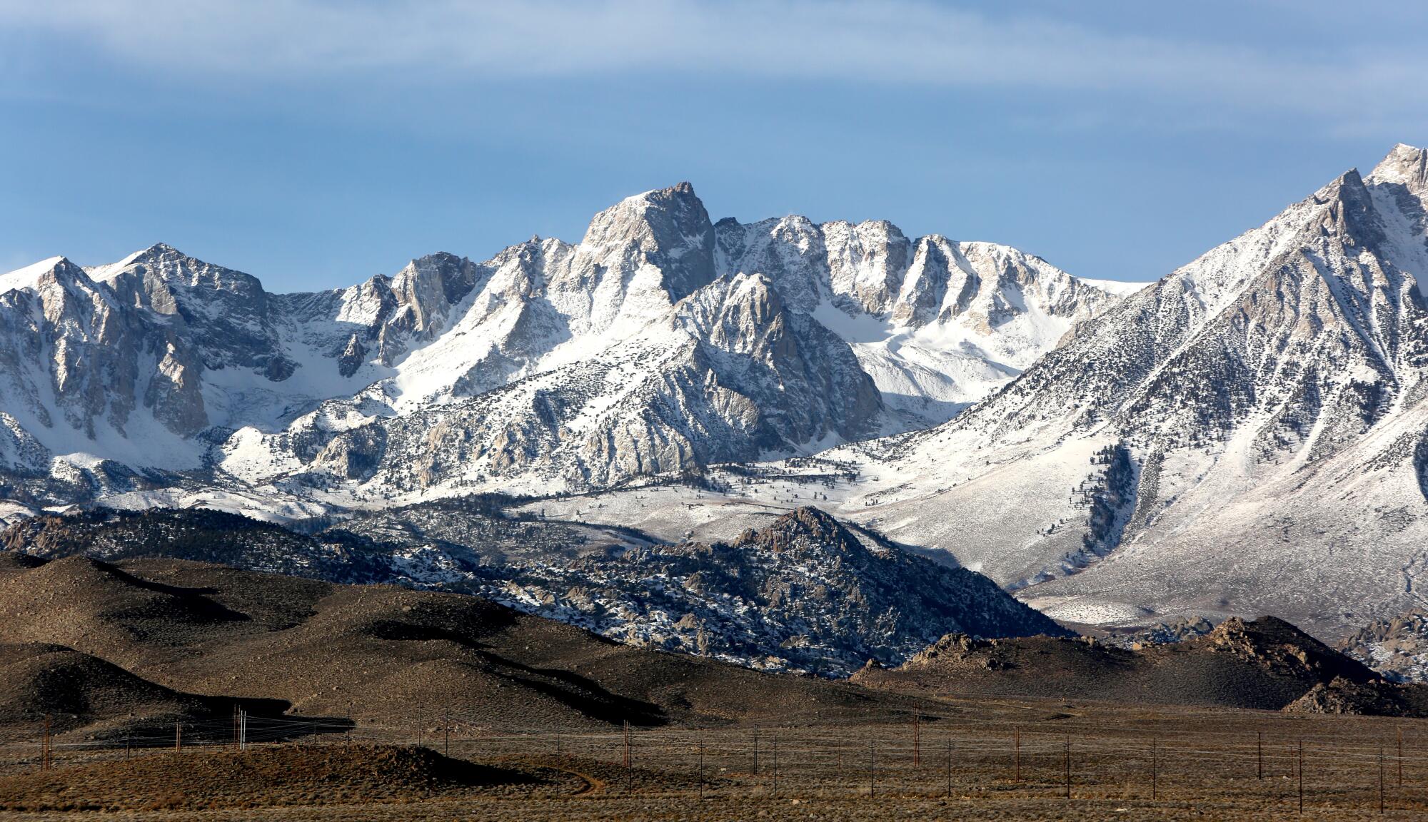 A view of the snowy Eastern Sierra 