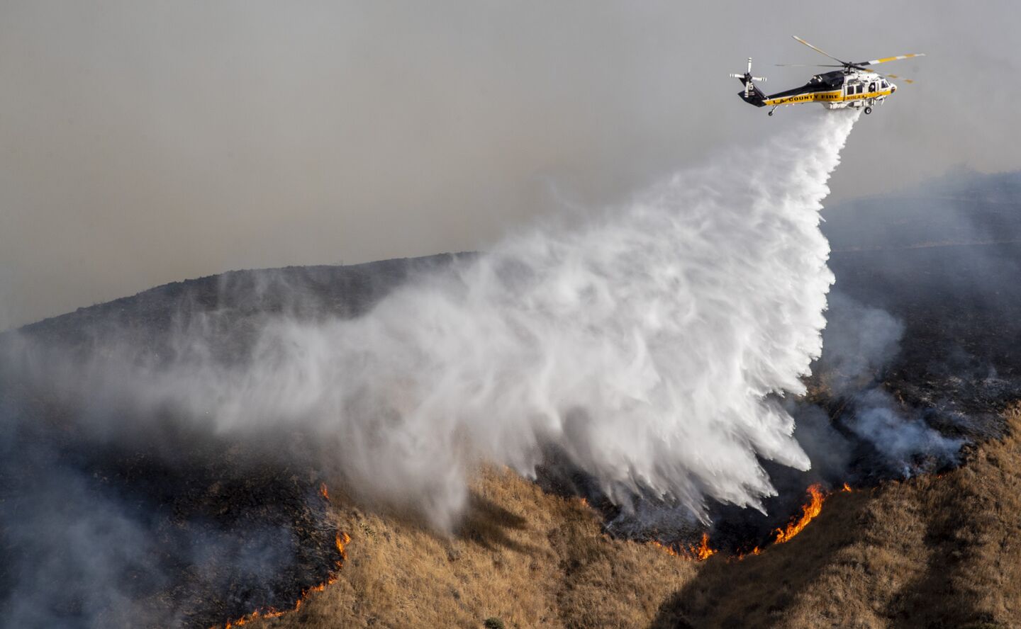 Easy fire in Simi Valley