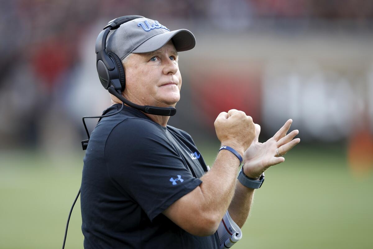 UCLA coach Chip Kelly coaches the Bruins against Cincinnati on Aug. 29 at Nippert Stadium.