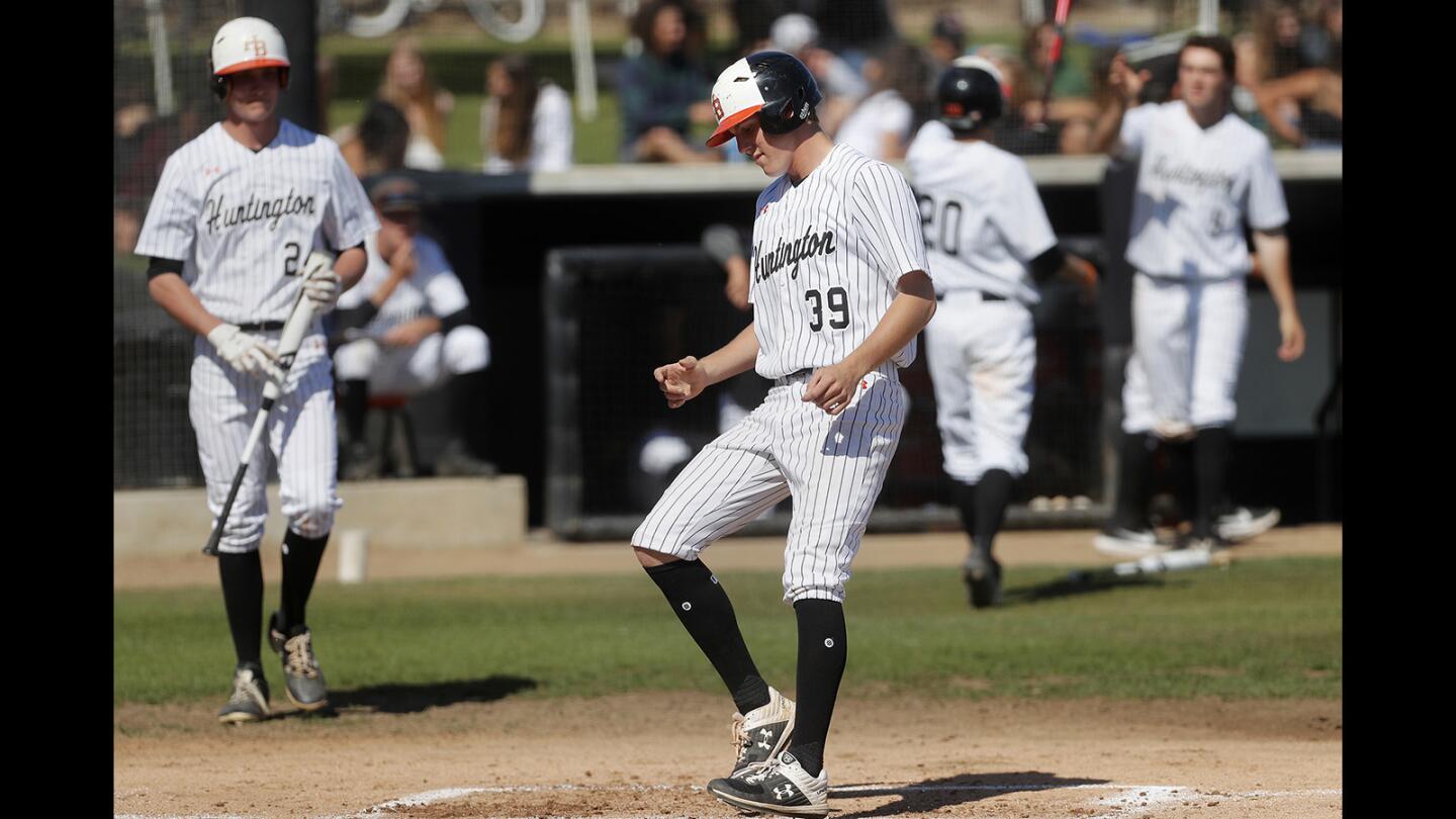 Photo Gallery: Fountain Valley vs. Huntington Beach in baseball