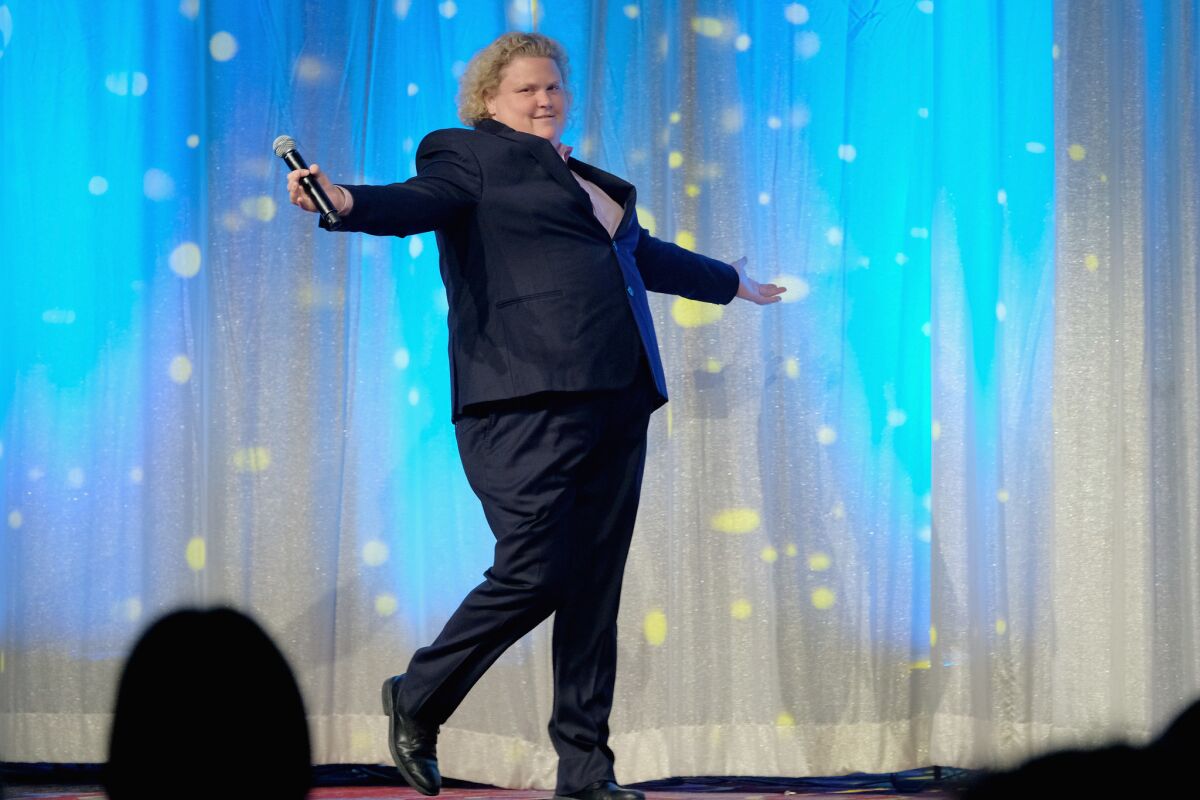 NEW YORK, NY - MARCH 27: Comedian Fortune Feimster performs on stage during the ninth annual PFLAG National Straight for Equality Awards Gala on March 27, 2017 in New York City. (Photo by D Dipasupil/Getty Images for PFLAG)