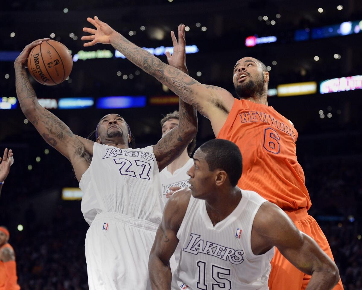 Jordan Hill, Tyson Chandler