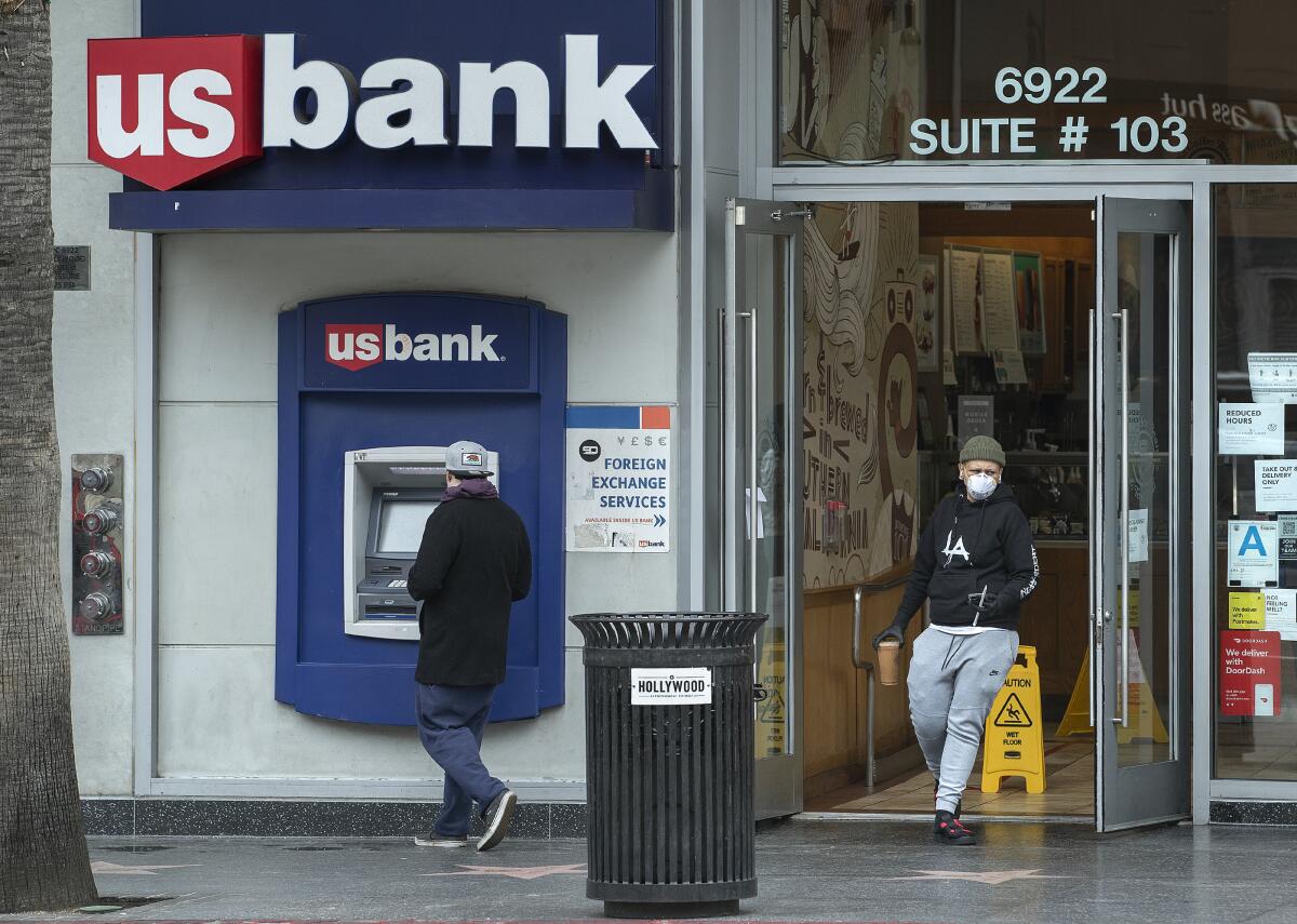 U.S. Bank ATM in Hollywood during coronavirus outbreak