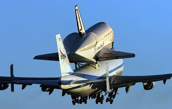 Space Shuttle Endeavour heads back to Florida