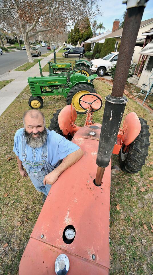 Photo Gallery: Neighborhood tractors