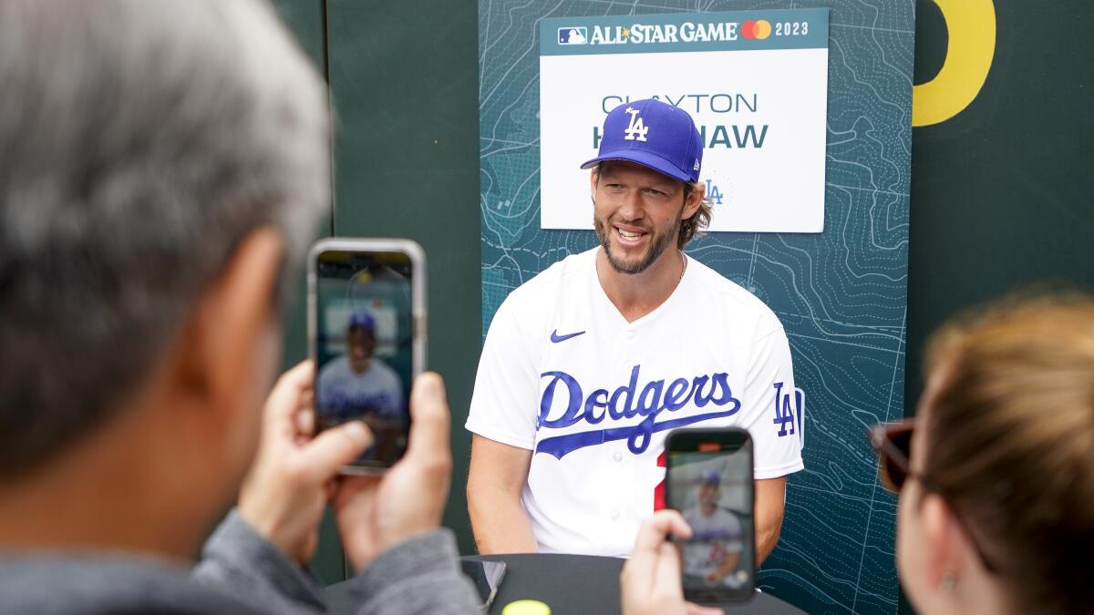 Dodgers legend Clayton Kershaw 'leaning towards' playing again in 2023  season 