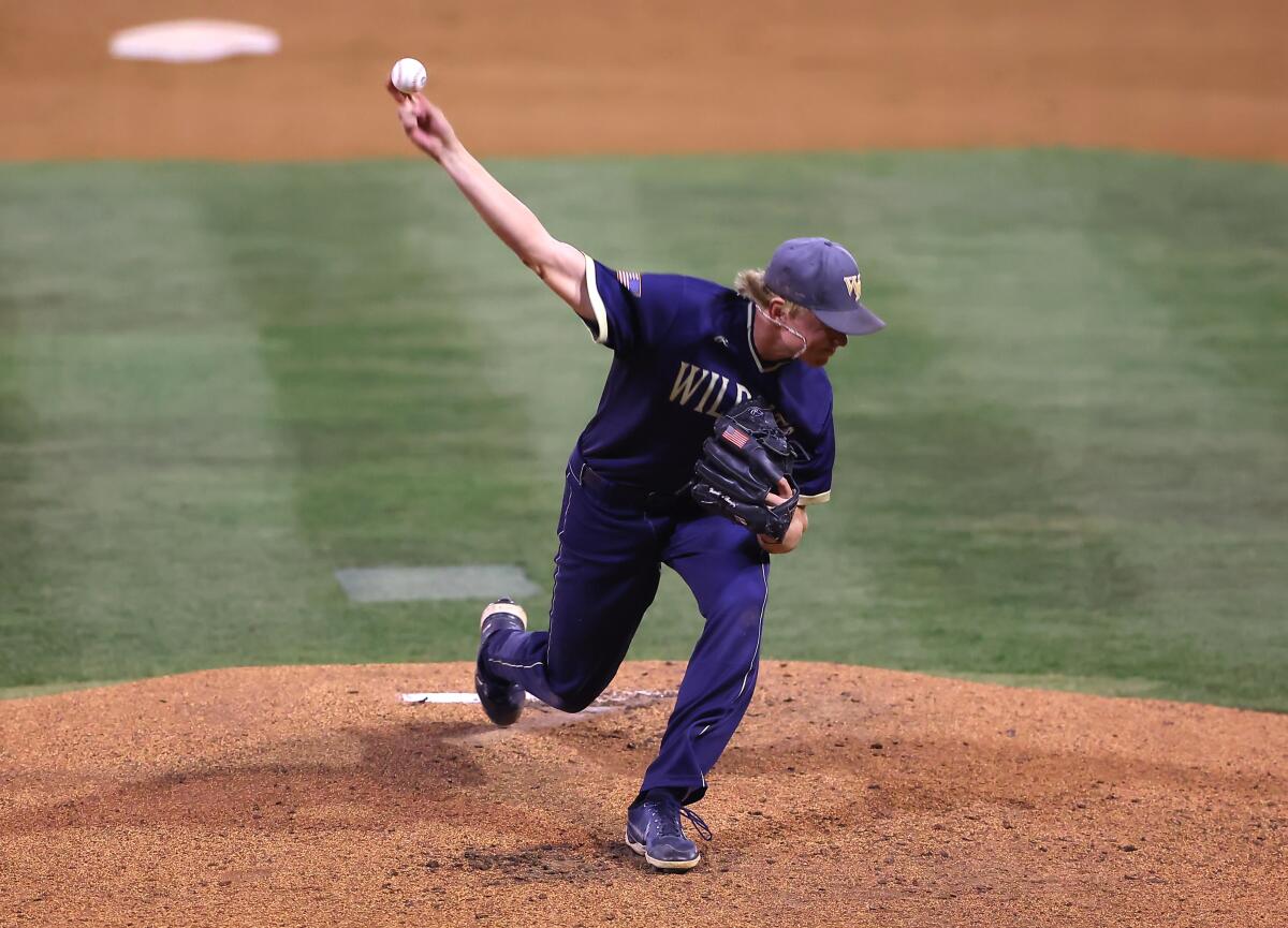 Hunter Manning of West Ranch gave his all, throwing 101 pitches in a 2-1 win.