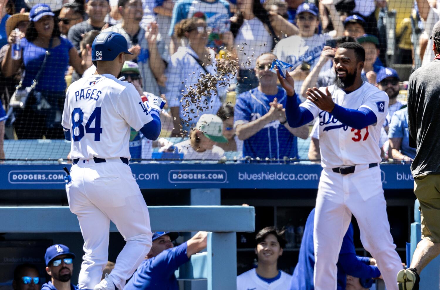 Shell yes: Teoscar Hernández is the Dodgers' always-smiling, seed-throwing motivator