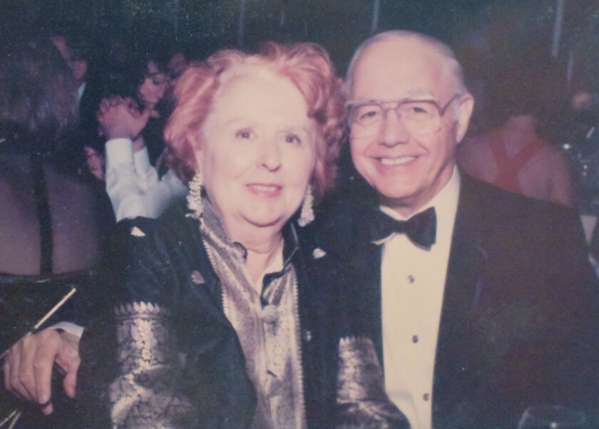 Η Σάλι και ο Πίτερ Μπέρκους στην 48η απονομή των βραβείων Όσκαρ στις 29 Μαρτίου 1976.