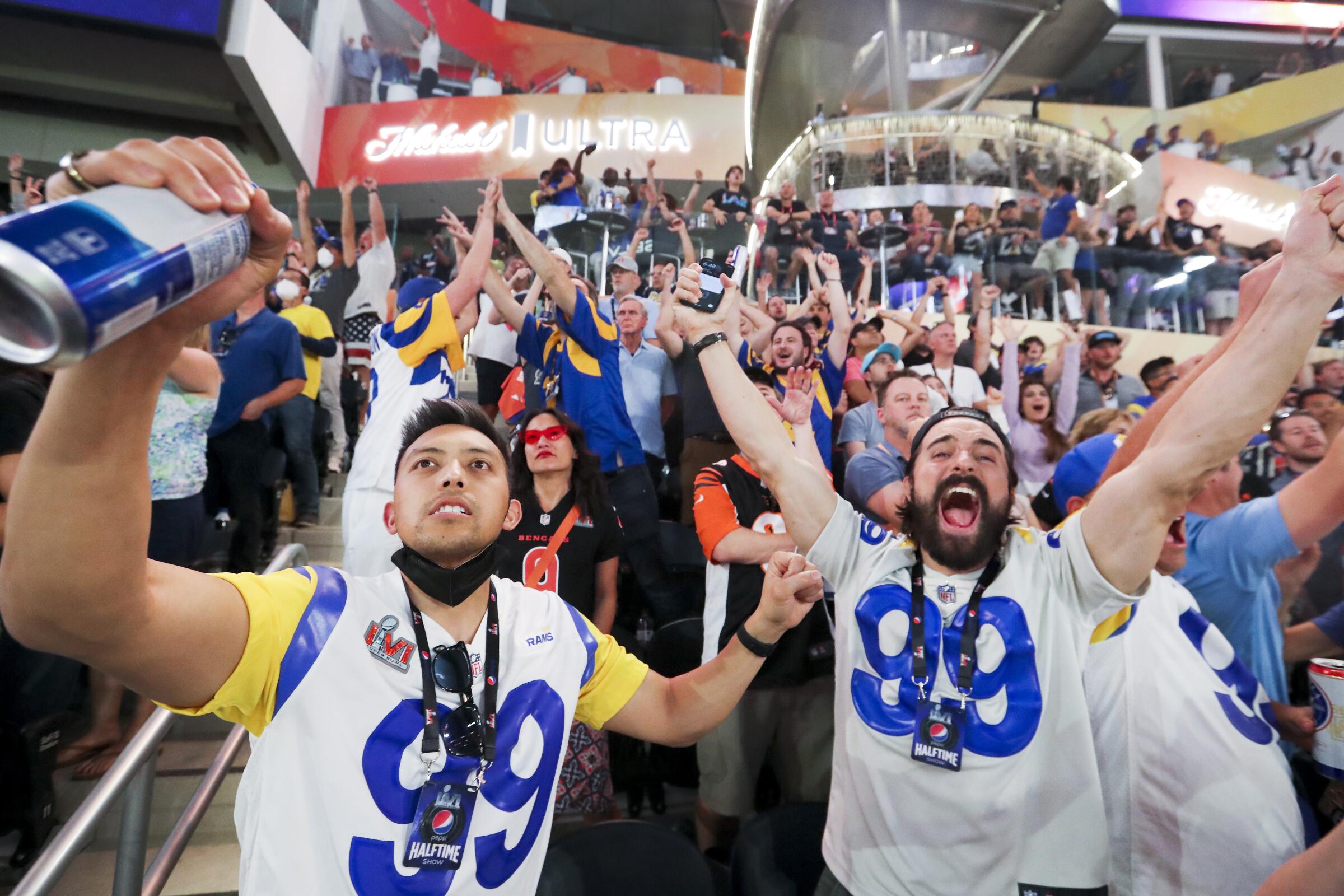 Dallas Cowboys team celebrating victory in 2021 season