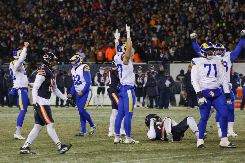 Nfc Rams Photos: Rams defeat Bears in NFC divisional playoffs - Los Angeles Times