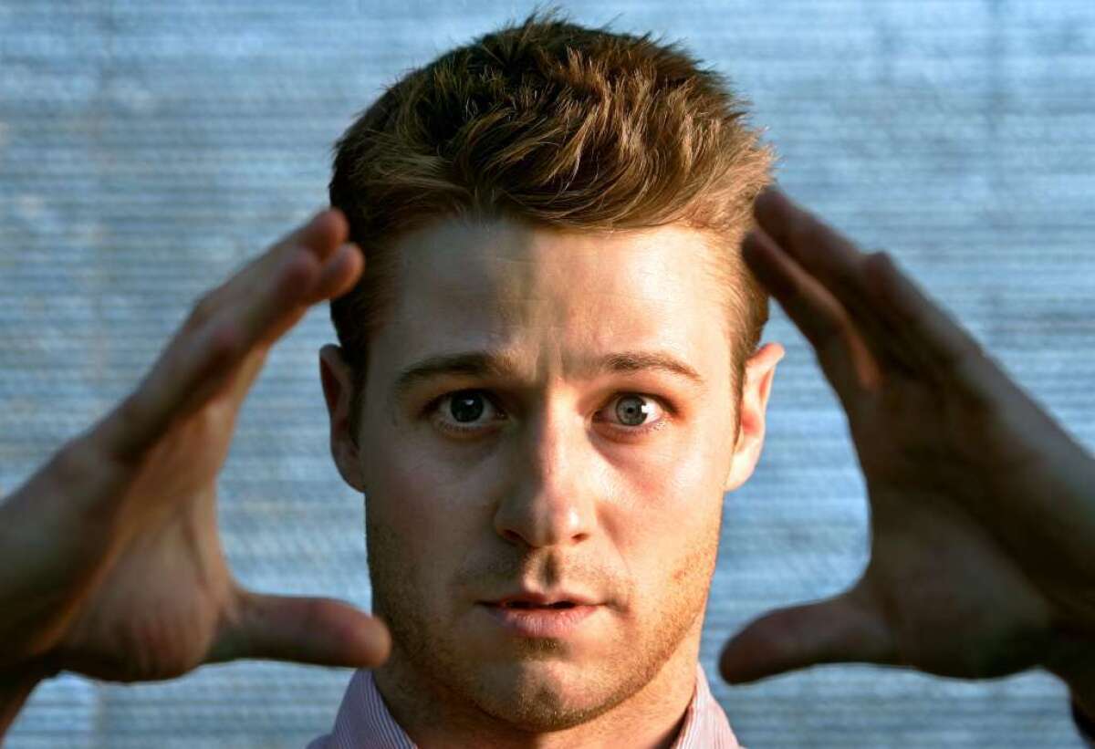 Ben McKenzie, who stars in the television cop drama "Southland," is part of a roster of guest stars who will make cameo appearances in the new Second City production of "A Christmas Carol: Twist Your Dickens!"