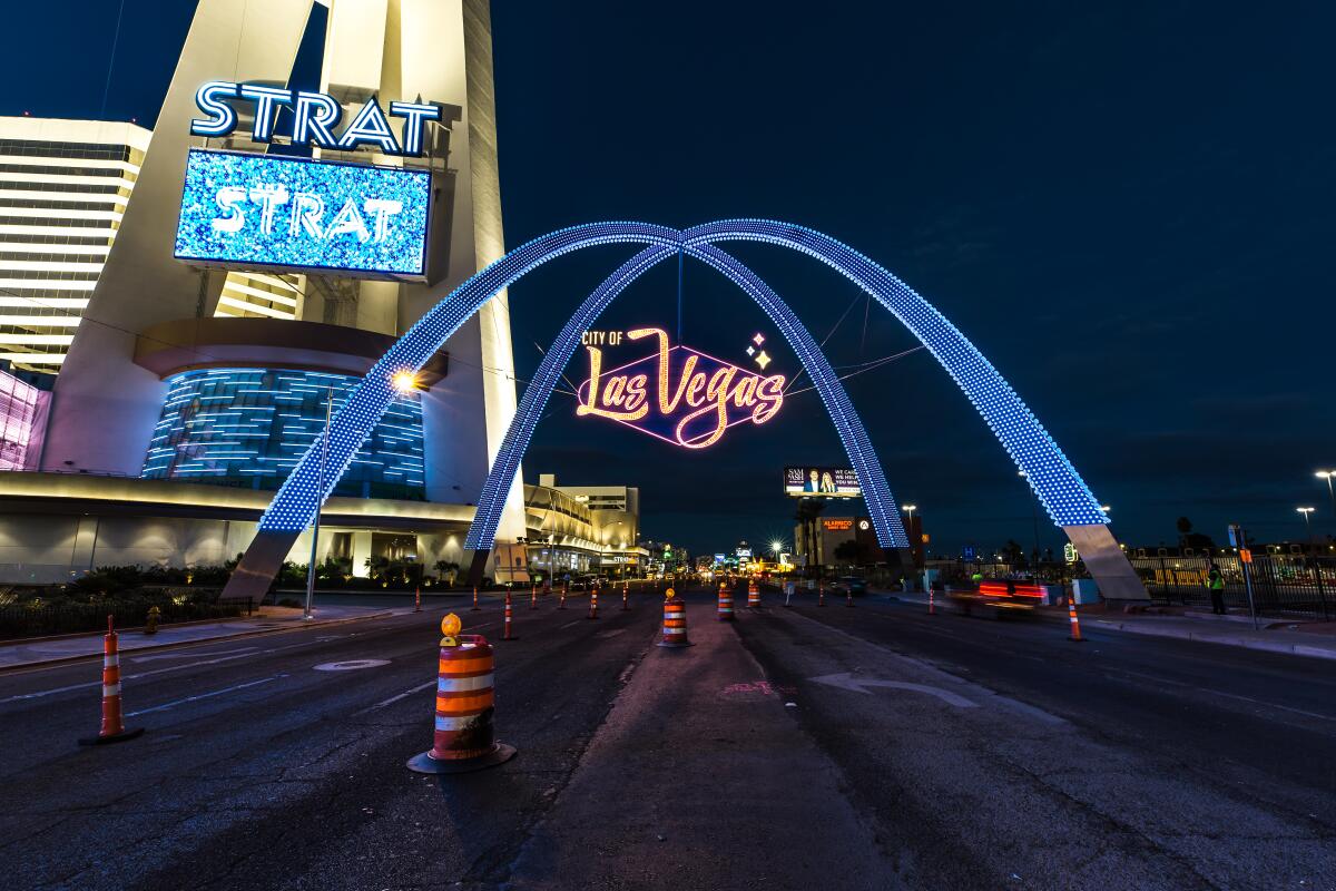 Las Vegas installs downtown Gateway Arches landmark - Los Angeles
