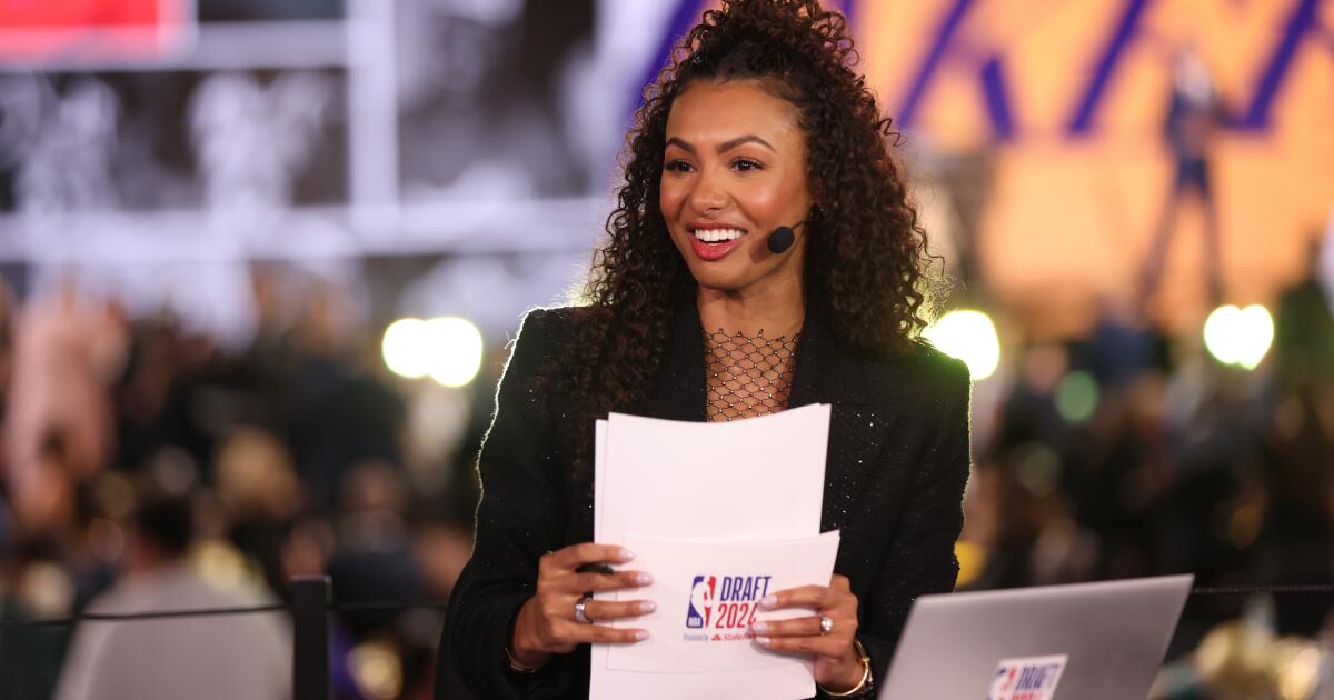 Watch ESPN’s Malika Andrews’ calm on-air response to L.A. earthquake