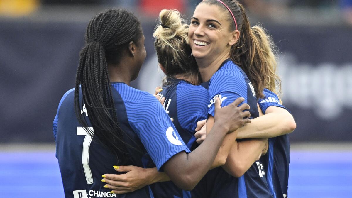 San Diego Wave reportedly close to acquiring Alex Morgan - The San Diego  Union-Tribune