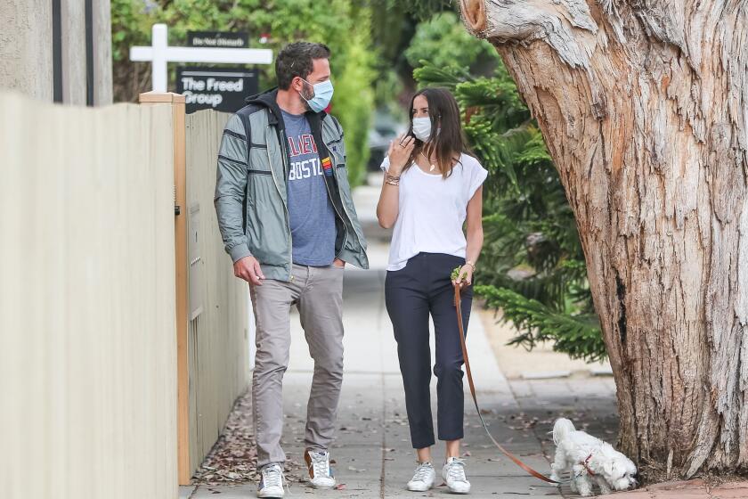 LOS ANGELES, CA - JULY 24: Ben Affleck and Ana de Armas are seen on July 24, 2020 in Los Angeles, California. (Photo by BG004/Bauer-Griffin/GC Images)