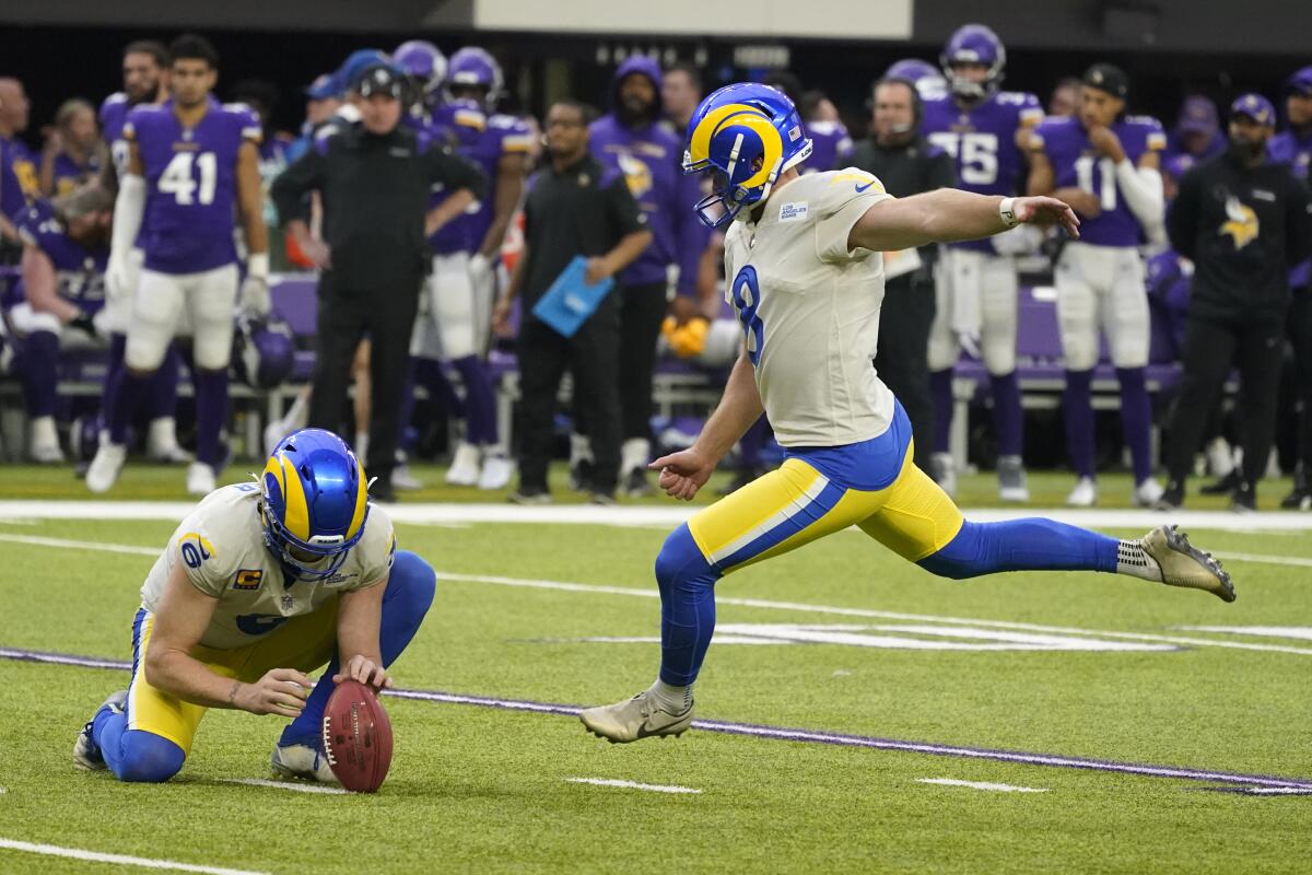 Rams kicker Matt Gay kicks a 32-yard field goal.