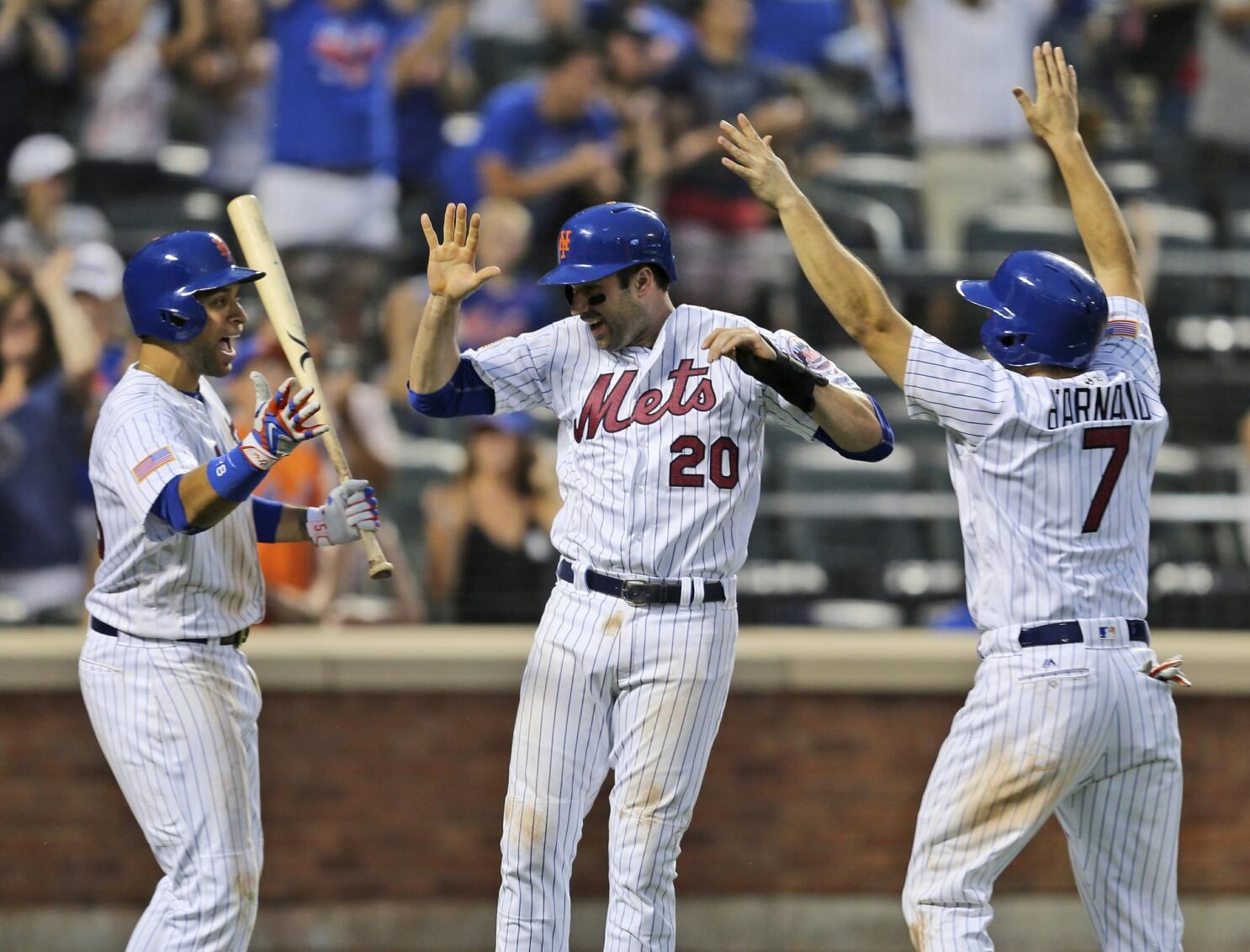 Curtis Granderson homers twice as Mets beat Marlins