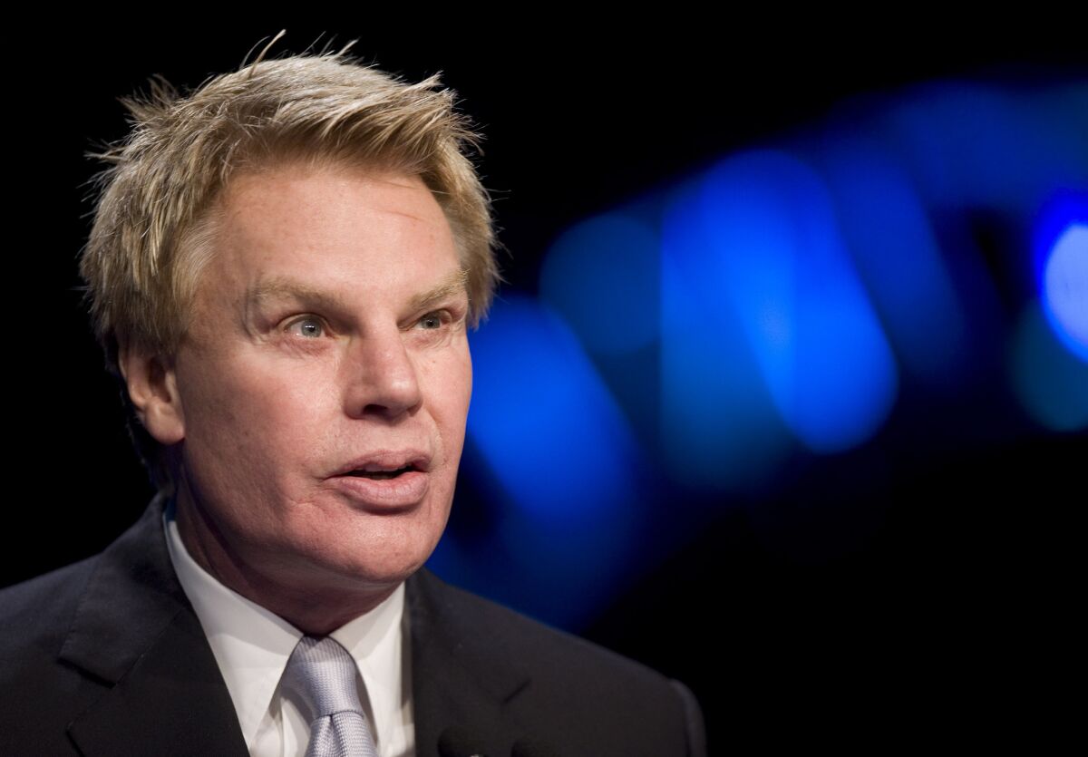 Michael S. Jeffries, chairman and CEO of Abercrombie & Fitch, will stay on with the company for at least another year.