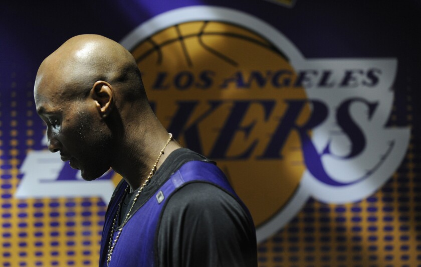 Lamar Odom walks to the Lakers' locker room after a practice at the Staples Center on June 5, 2009.