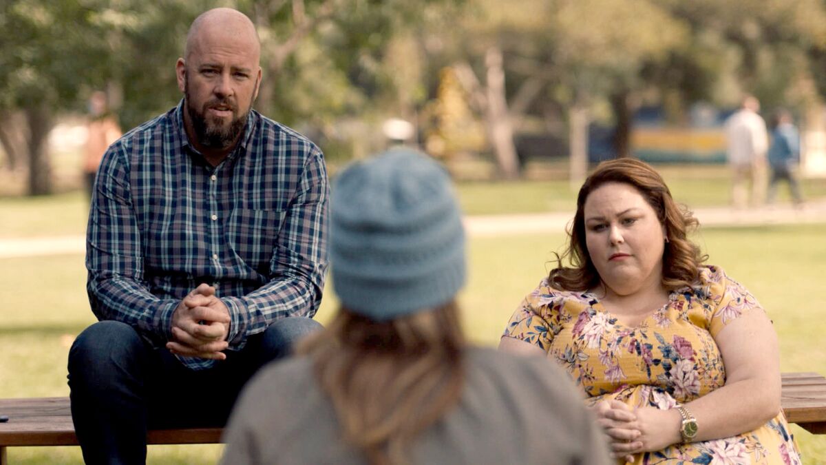 Chris Sullivan and Chrissy Metz in "This Is Us" on NBC.