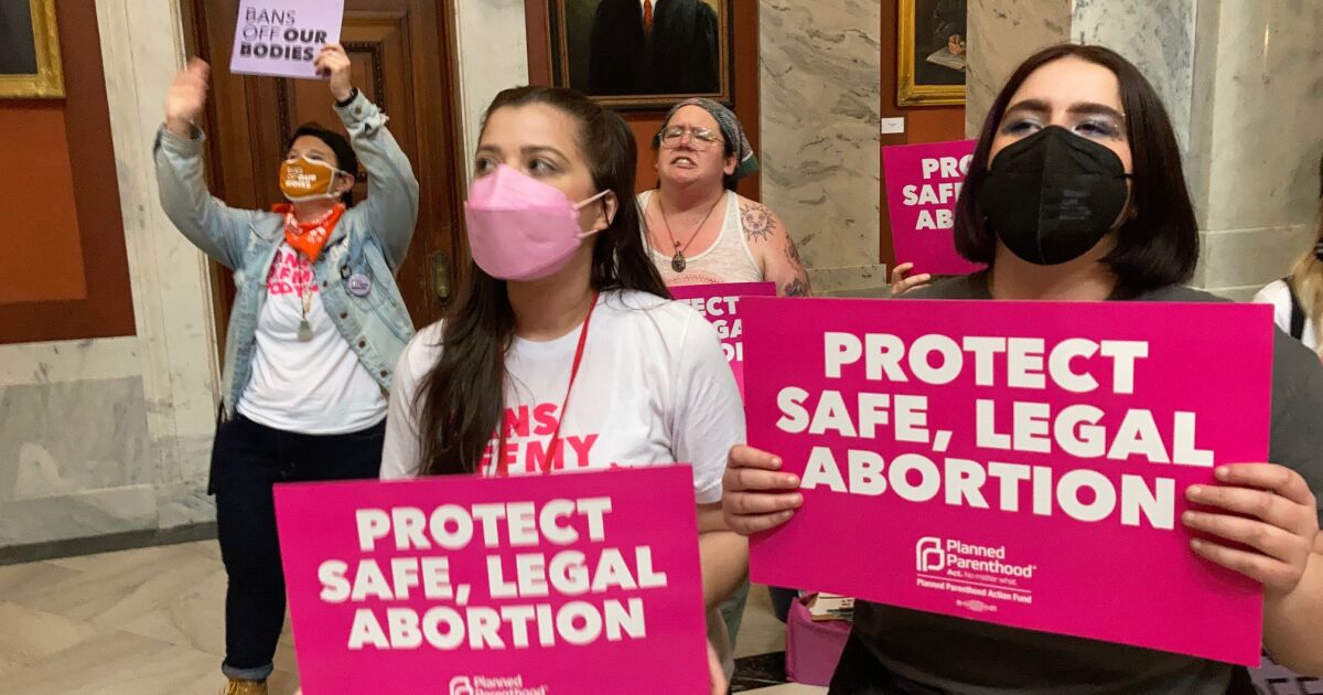 Hiltzik: Les États constatent que leurs propres lois protègent l’avortement
