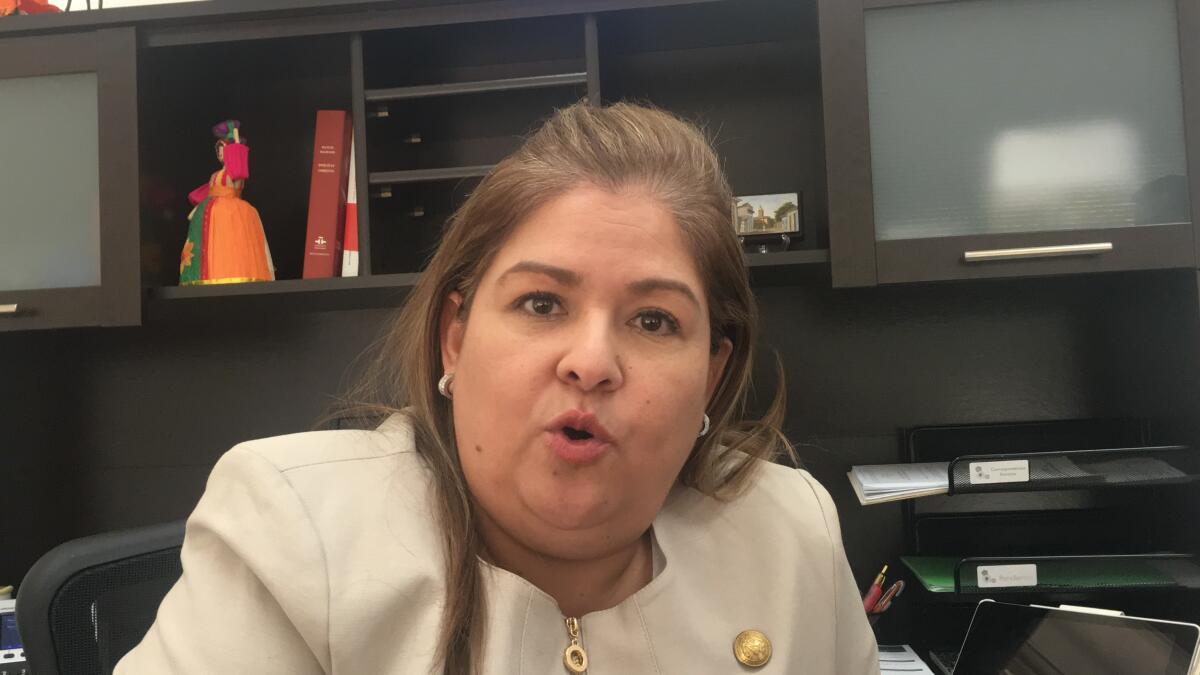 La cónsul general de El Salvador, Alicia Villamariona, asumió su cargo en octubre de 2019. 