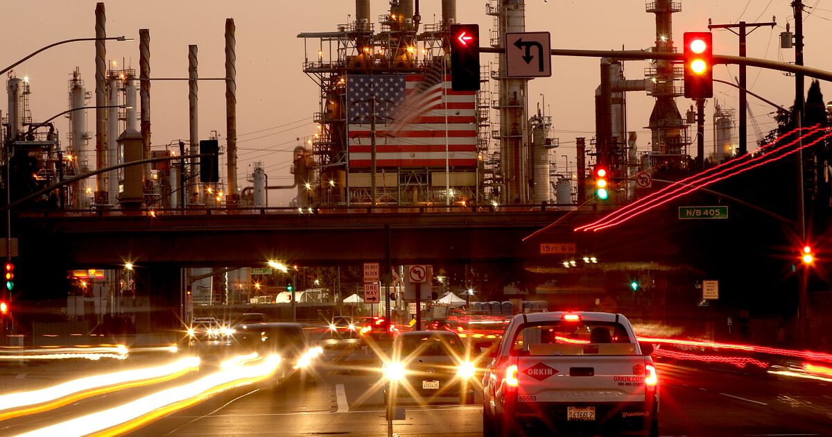La plupart des électeurs californiens sont favorables à l’élimination progressive des voitures à essence: sondage