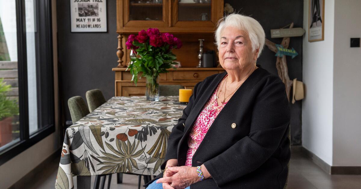 Une veuve française de 85 ans prise sous le coup de l’interdiction d’immigration de Trump révèle son emprisonnement