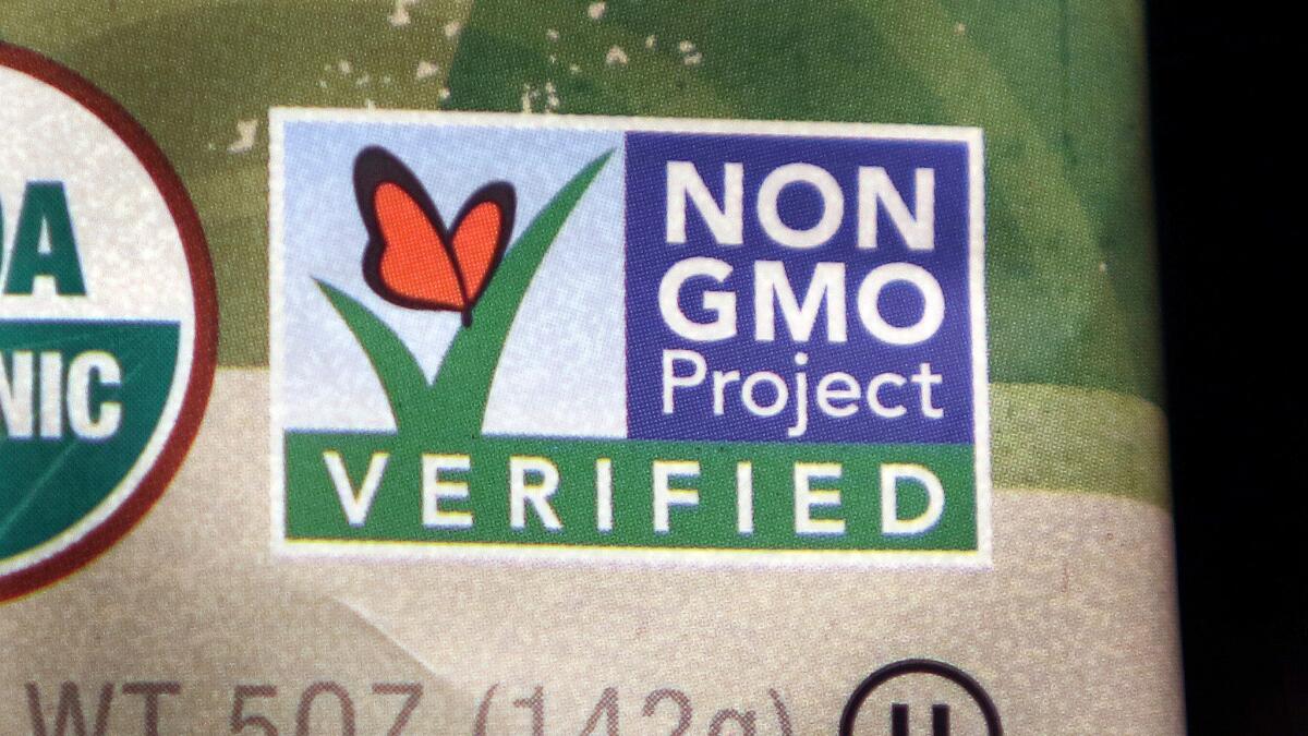 A package label identifies a food product that does not contain genetically modified ingredients.