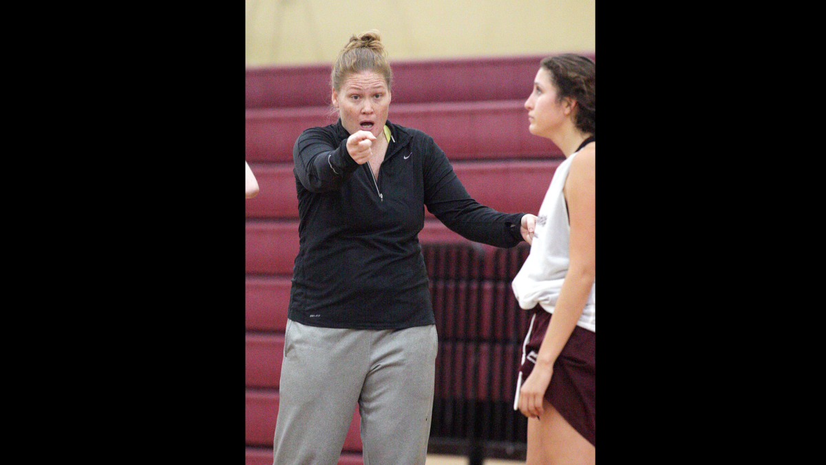 Glendale Community College women's basketball head coach Carrie Miller talks play strategy during practice on Monday, Nov. 9, 2015.