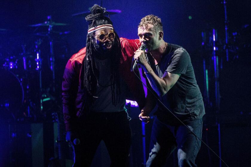 INGLEWOOD, CA - OCTOBER 05: DRAM and Damon Albarn perform with Gorillaz at The Forum on October 5, 2017 in Inglewood, California. (Photo by Timothy Norris/Getty Images)