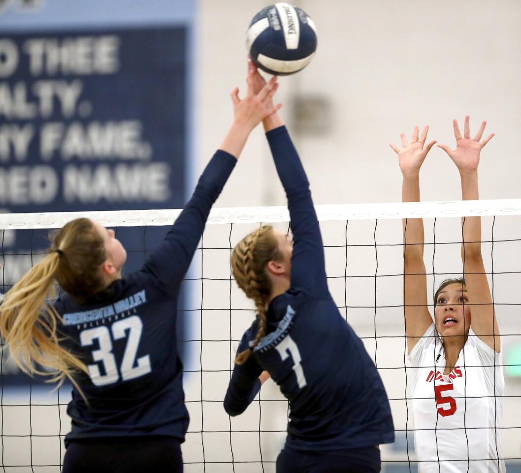 Photo Gallery: Crescenta Valley vs. Burroughs girls volleyball