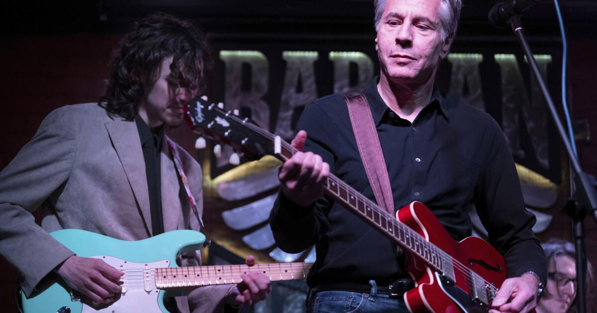 A secretary of State walks into a bar: Mixed reviews after Blinken rocks out in Kyiv A secretary of State walks into a bar: Mixed reviews after Blinken rocks out in Kyiv