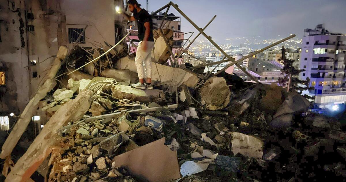 Israel says it killed Hezbollah commander in Beirut strike Israel says it killed Hezbollah commander in Beirut strike