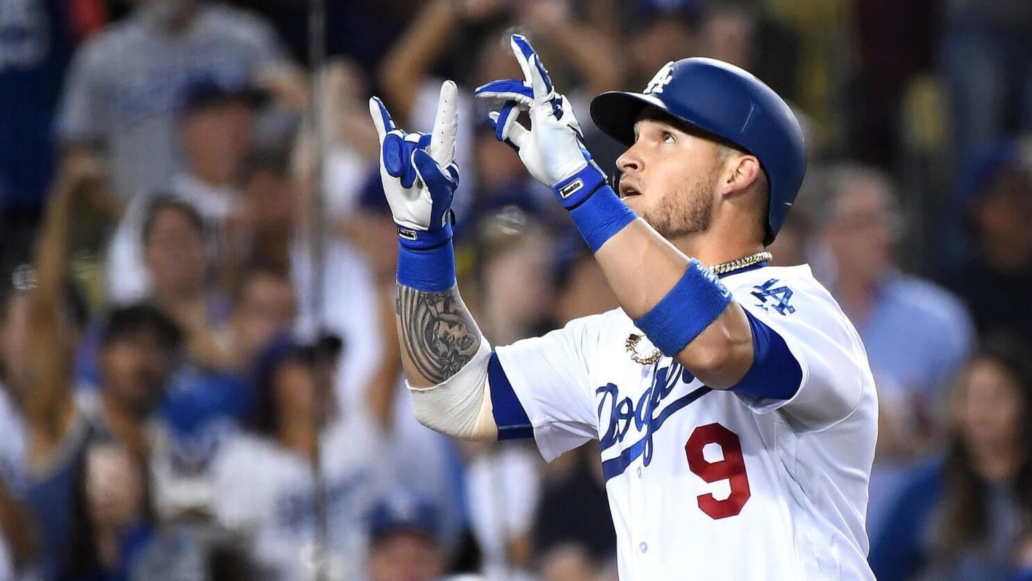 Yasmani Grandal agrees to one-year, $18.25M deal with Brewers