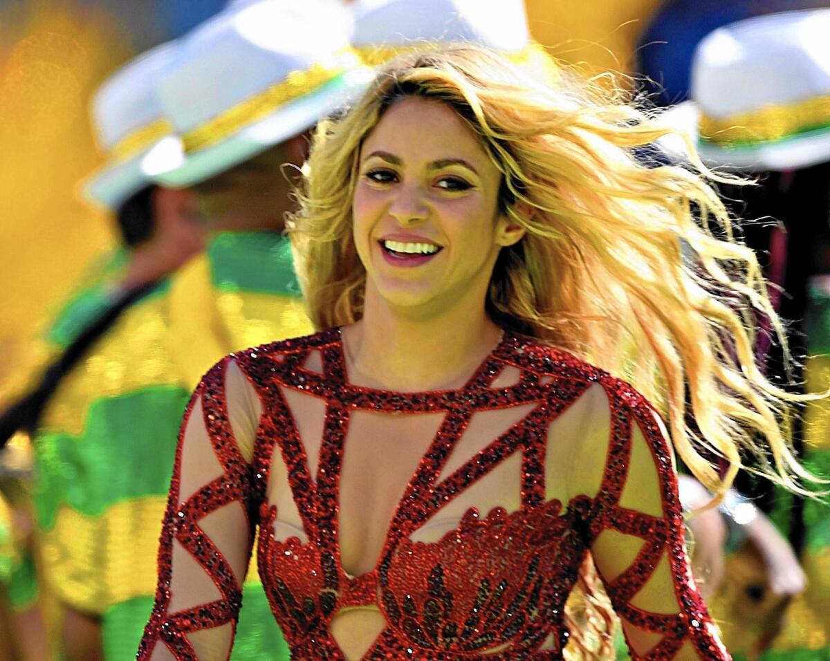 Los boletos están a la venta para el mega concierto de Shakira el próximo 11 de enero de 2018, en el BB&T Center en Sunrise. La diva colombiana llegará con su gira mundial y con su nuevo álbum “El Dorado”, que llegó a la posición número 1 en iTunes. Los boletos, entre $46+ y $418+ disponibles por ticketmaster.com o en el centro de ventas del BB&T en Sunrise.