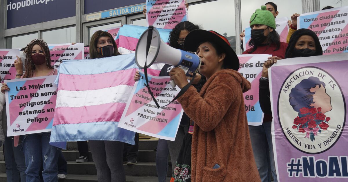 Trabajadoras Sexuales Protestan Por Extorsiones En Perú Los Angeles Times 