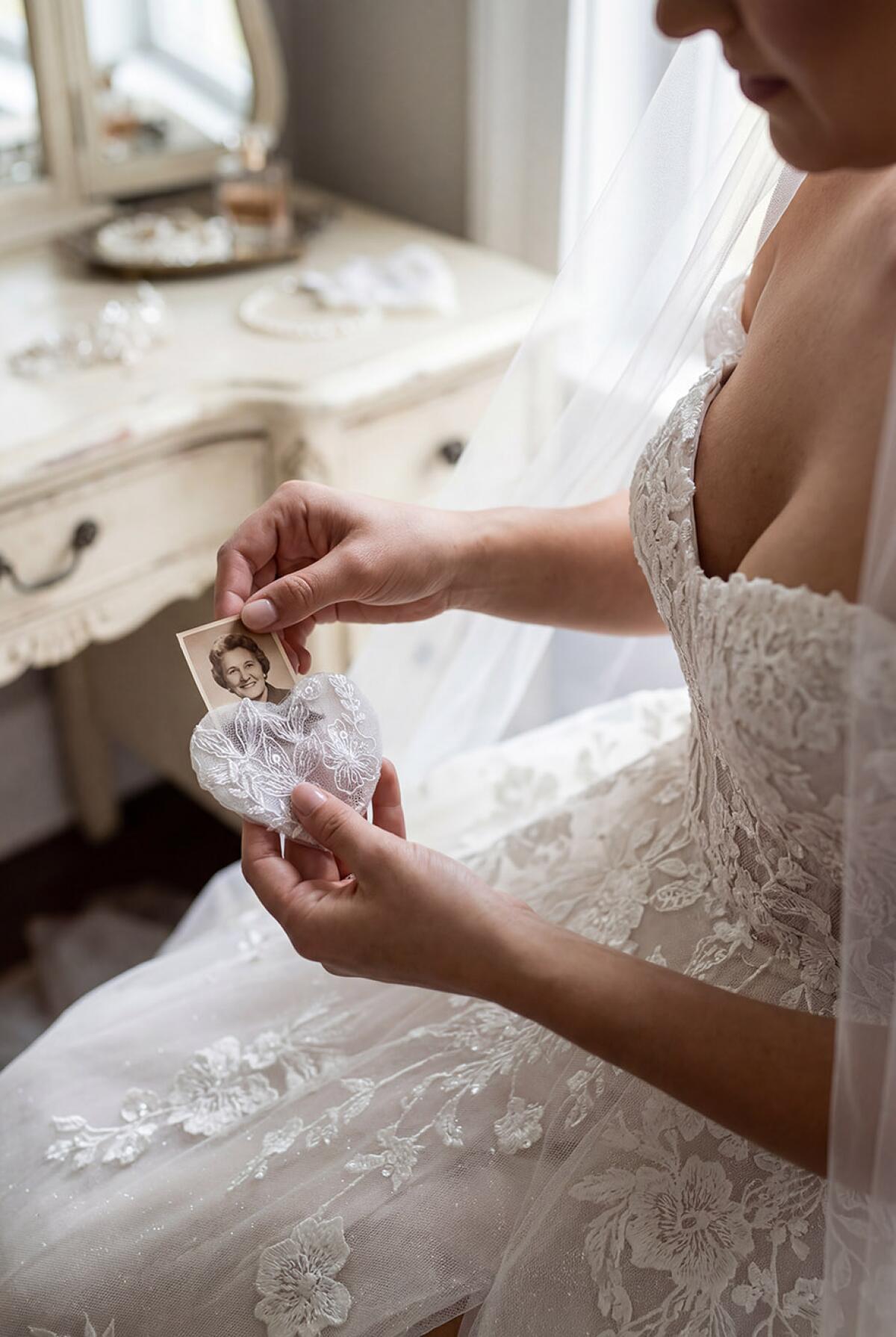 David's Bridal Ever After Collection for Custom Wedding Gown Keepsakes - Los Angeles Times David's Bridal Ever After Collection for Custom Wedding Gown Keepsakes - Los Angeles Times