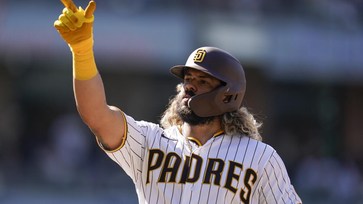 Jorge Alfaro Has Become a San Diego Padres Cult Hero