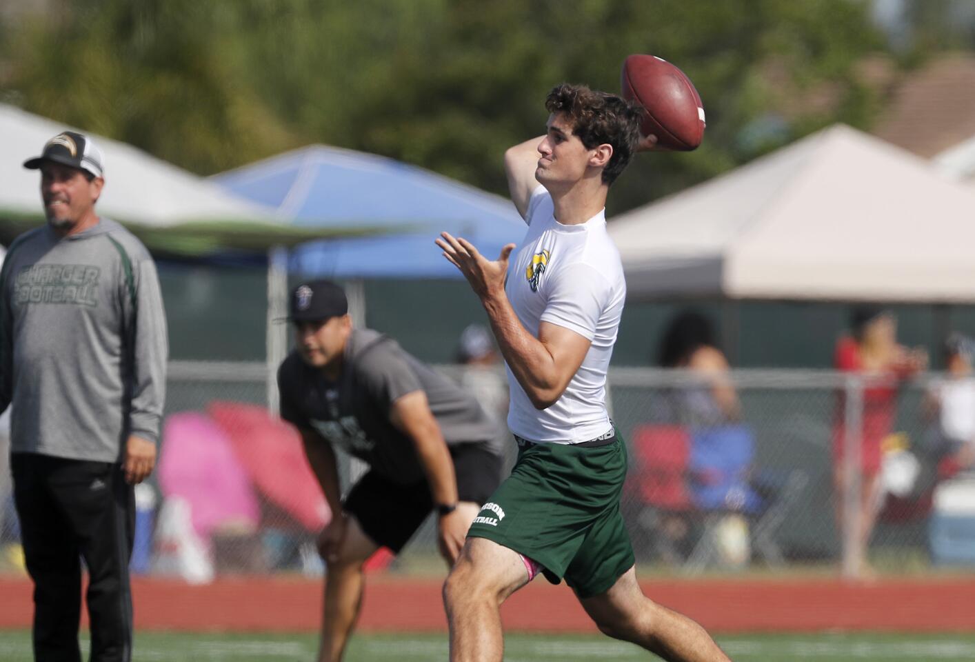 Photo Gallery: Battle at the Beach passing tournament