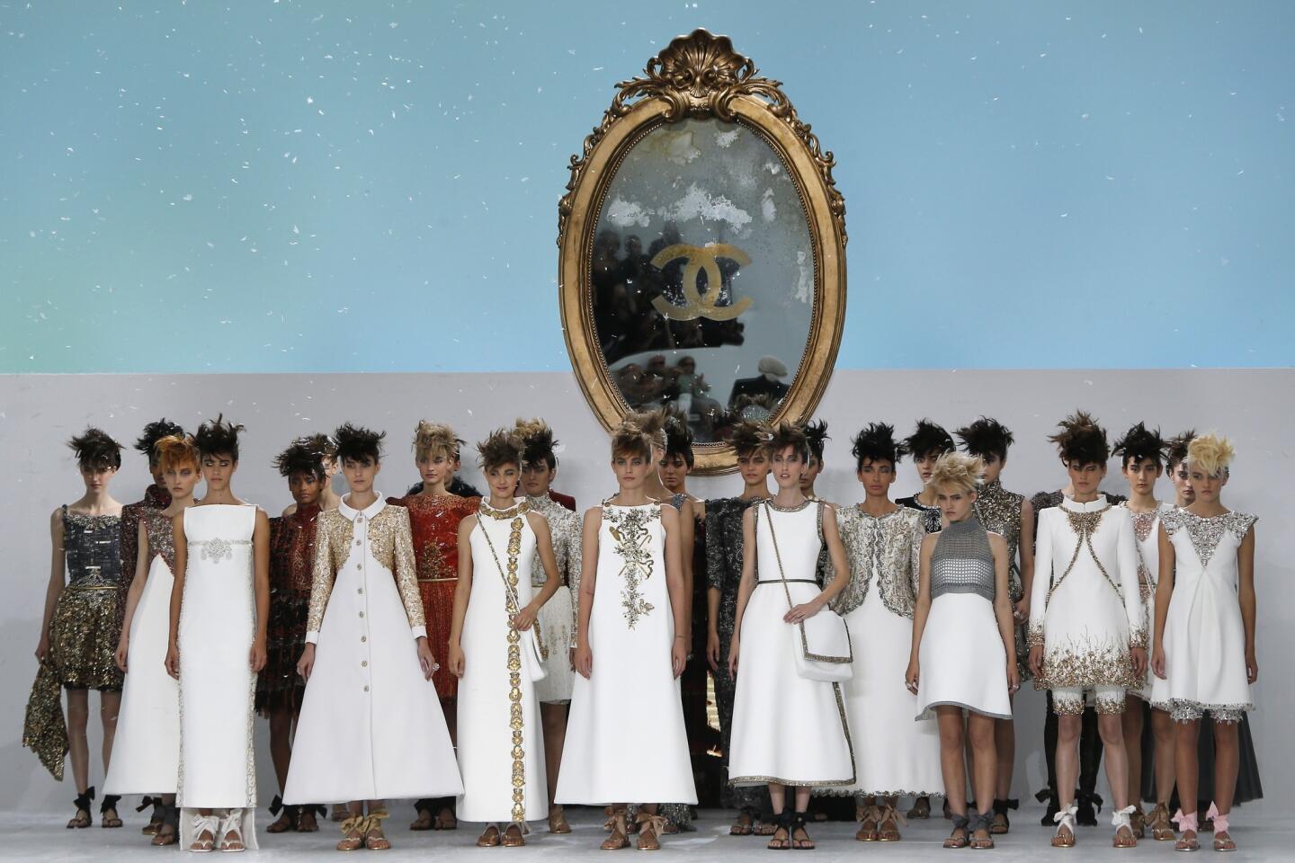 Chanel finds balance at their Fall Winter 23/24 Haute Couture show