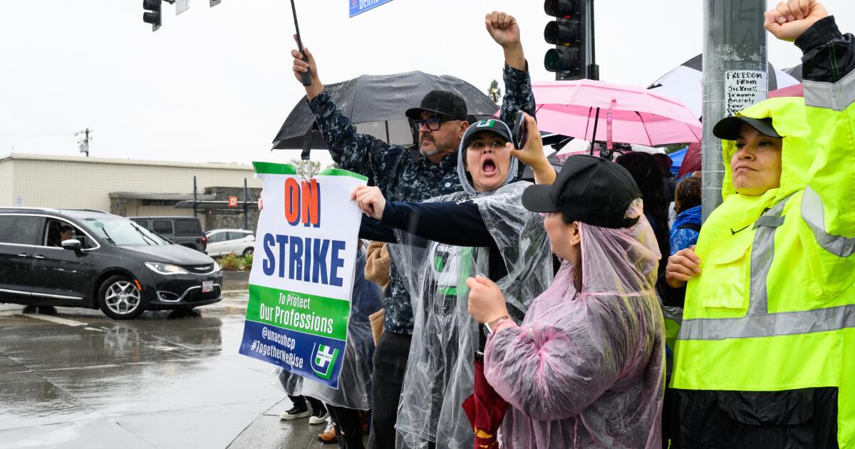 Kaiser healthcare worker strike ends after five days. Bargaining resumes this week